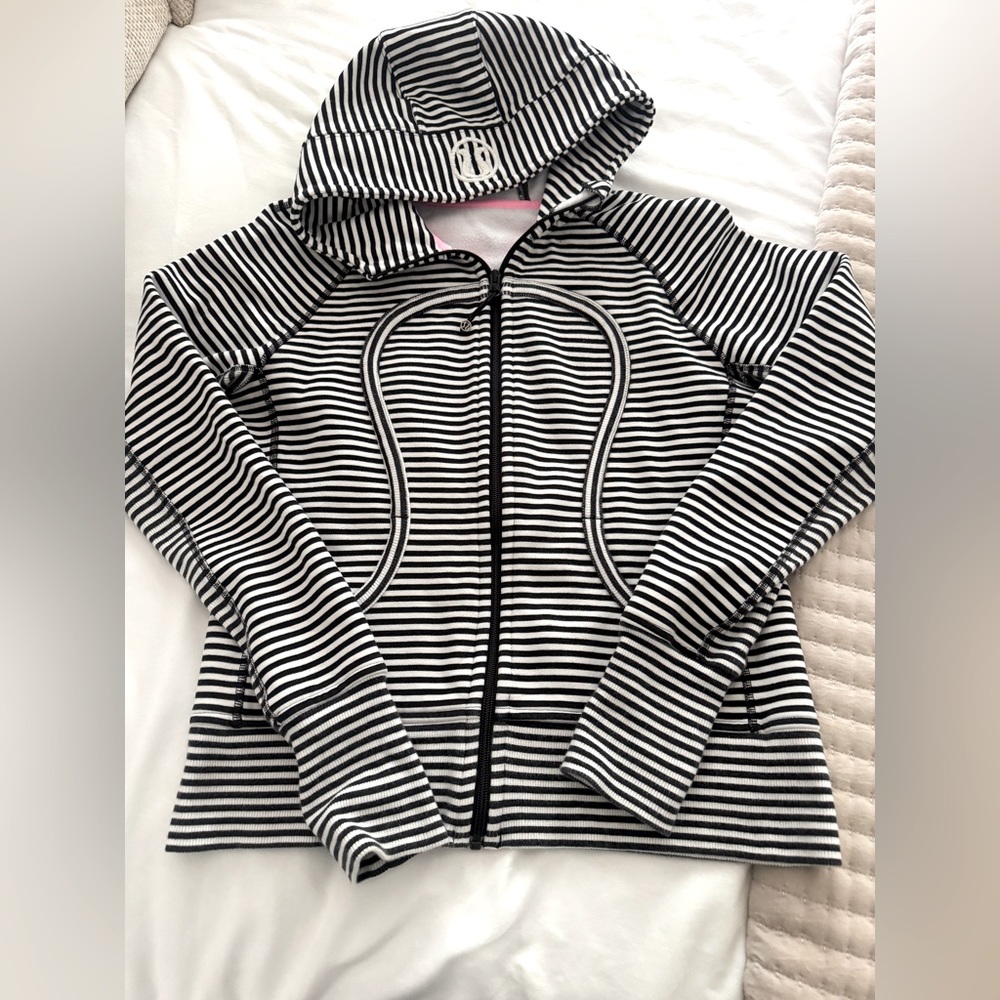lulu Scuba Hoodie*Stretch Angel Wing Black Stripe